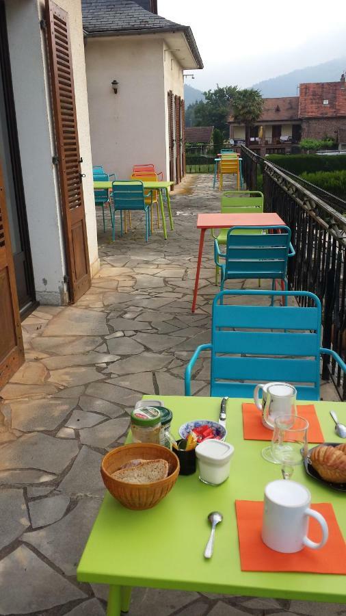 Le Curieux De Conques Saint-Cyprien-sur-Dourdou Exterior foto
