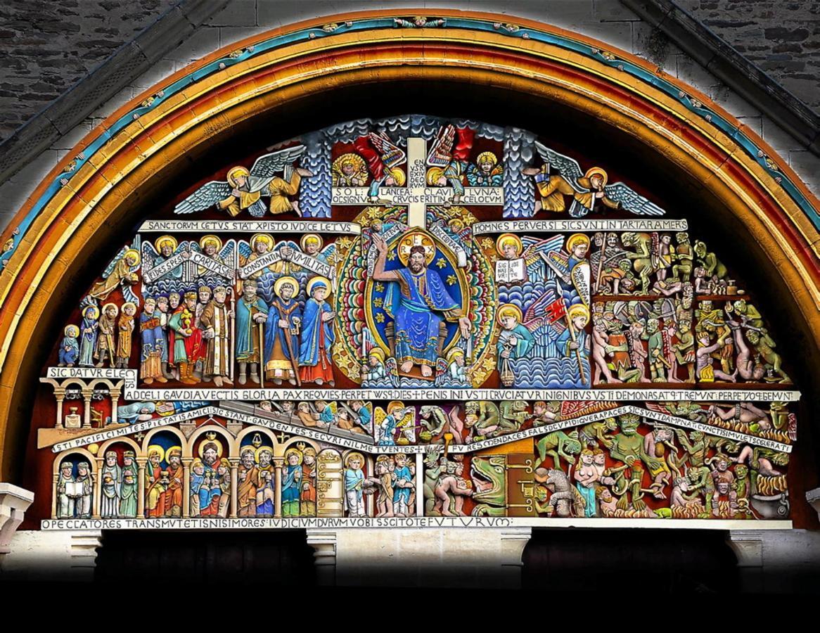 Le Curieux De Conques Saint-Cyprien-sur-Dourdou Exterior foto
